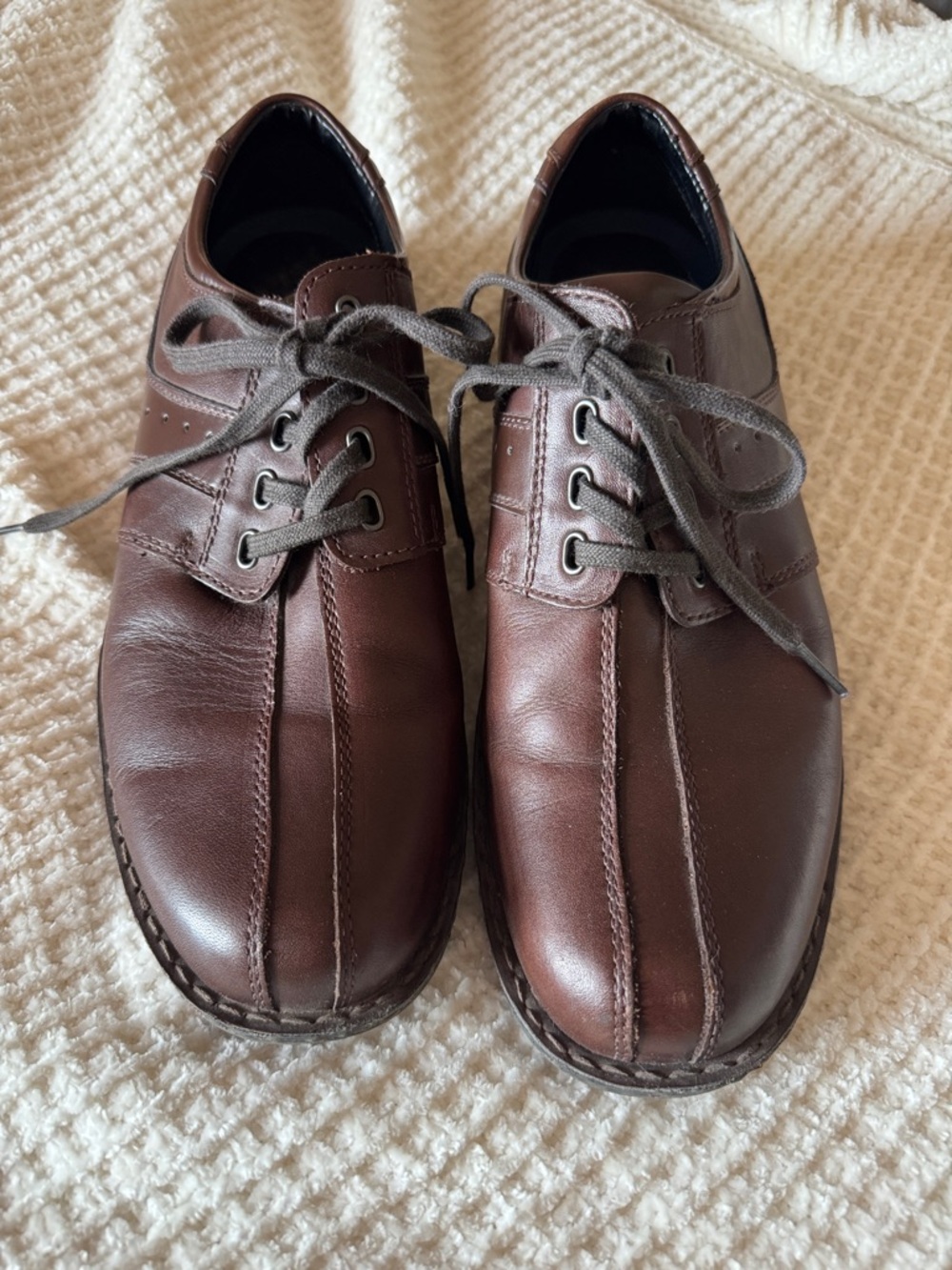 Men's Dockers Brown Leather Lace-Up Shoes